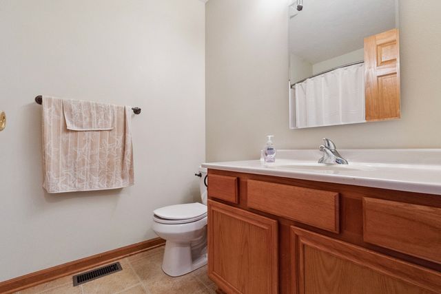 3810 Foxglove Lane, Winnebago, IL 61088
