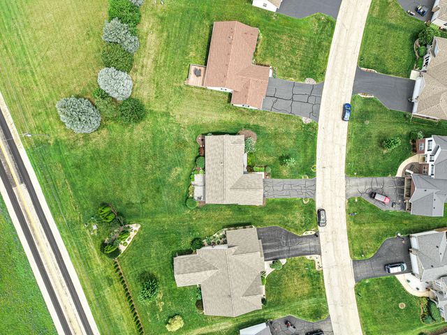 3810 Foxglove Lane, Winnebago, IL 61088
