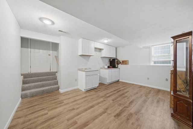 41 Riverview St, Brockton, MA 02301