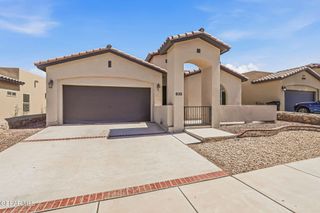 835 BRONZE HILL Avenue, Santa Teresa, NM 88008
