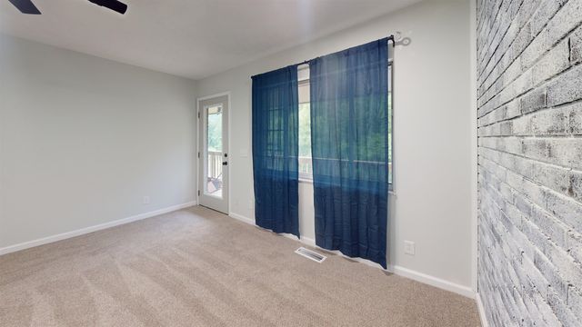 419 Heath Creek Rd, Barboursville, WV 25504