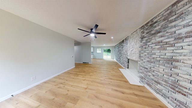 419 Heath Creek Rd, Barboursville, WV 25504