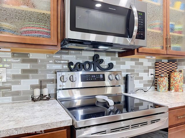 945 Newton Circle, Rockledge, FL 32955