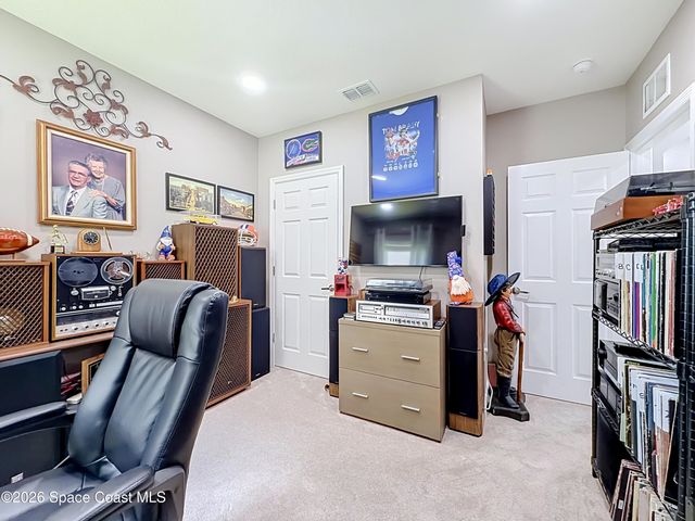 945 Newton Circle, Rockledge, FL 32955