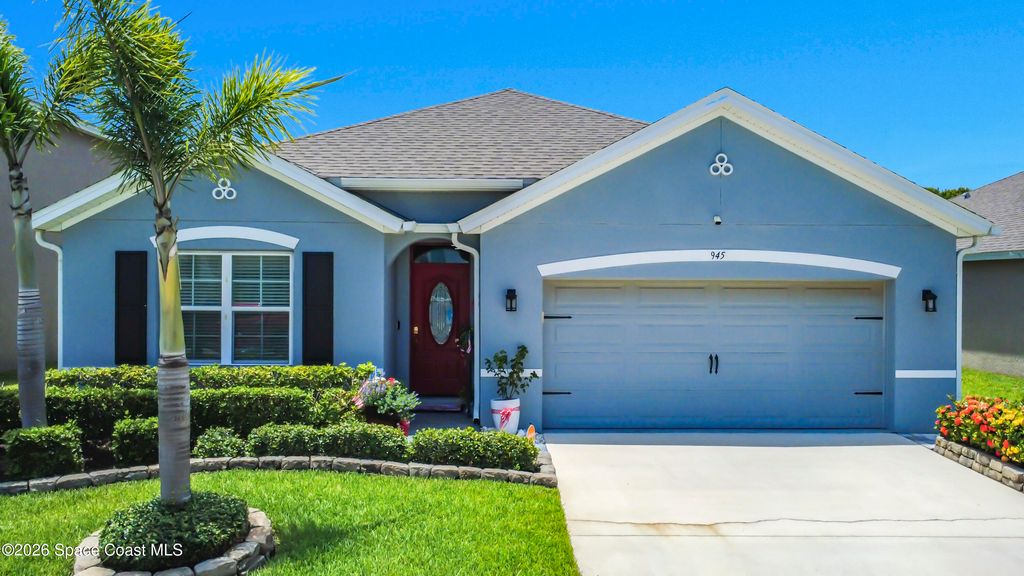 945 Newton Circle, Rockledge, FL 32955