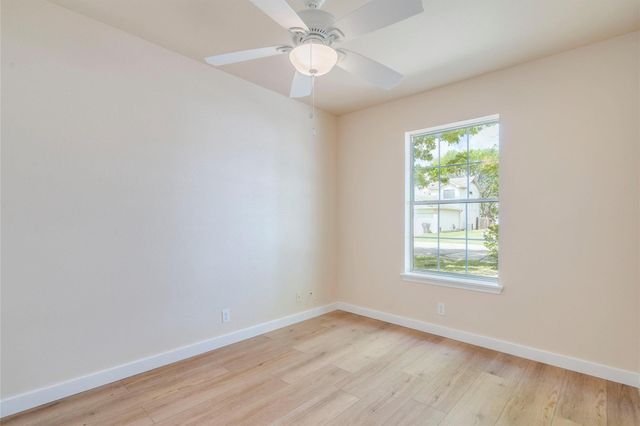 214 Sandhill DR, Lockhart, TX 78644