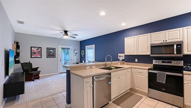 2306 29TH AVENUE E, Palmetto, FL 34221