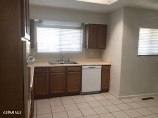 9632 GAIRLOCH Drive 9632, El Paso, TX 79925