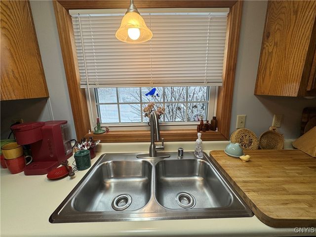 1 Village View, New Hartford, NY 13413