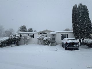 1 Village View, New Hartford, NY 13413