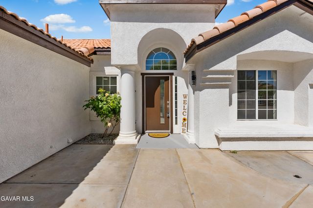 40043 Tilbury Drive, Palmdale, CA 93551
