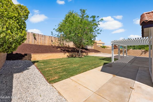 40043 Tilbury Drive, Palmdale, CA 93551