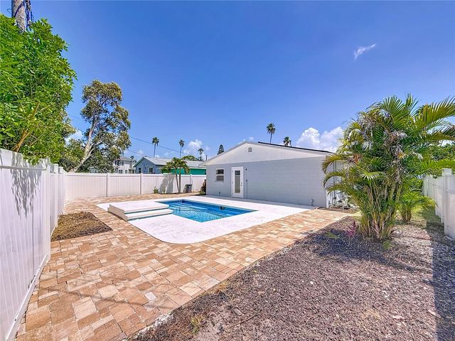 3768 ARKANSAS AVENUE NE, St Petersburg, FL 33703