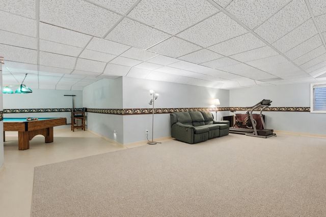 284 Northwind Drive, Lake Villa, IL 60046