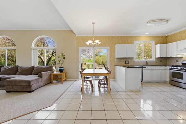 284 Northwind Drive, Lake Villa, IL 60046