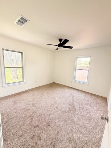 5713 Highland Avenue, Haltom City, TX 76117