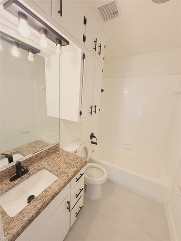 5713 Highland Avenue, Haltom City, TX 76117
