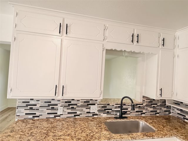 5713 Highland Avenue, Haltom City, TX 76117