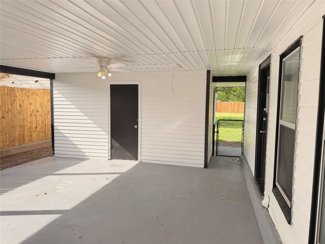 5713 Highland Avenue, Haltom City, TX 76117