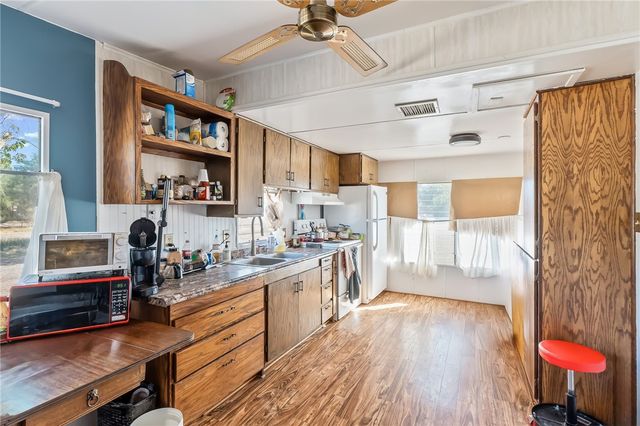 2088 E Hackamore Drive, Mohave Valley, AZ 86440