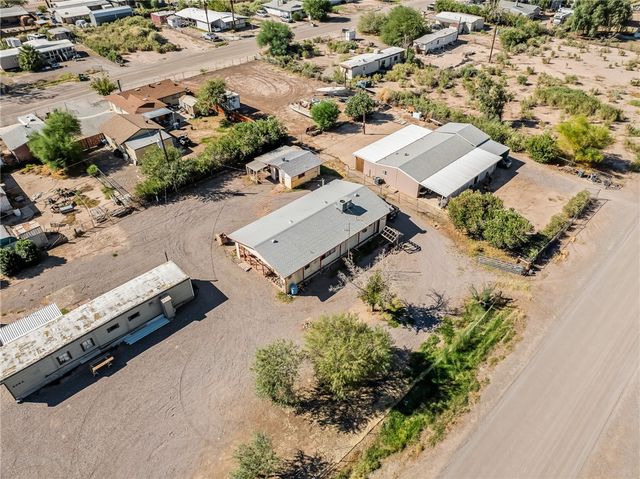 2088 E Hackamore Drive, Mohave Valley, AZ 86440