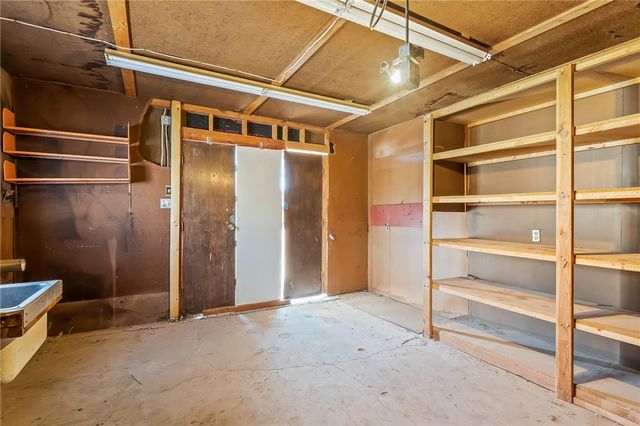 2088 E Hackamore Drive, Mohave Valley, AZ 86440