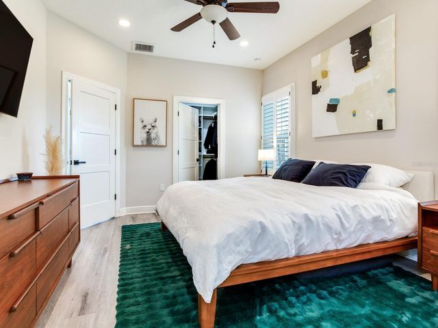 6906 N DUNCAN AVENUE, Tampa, FL 33604