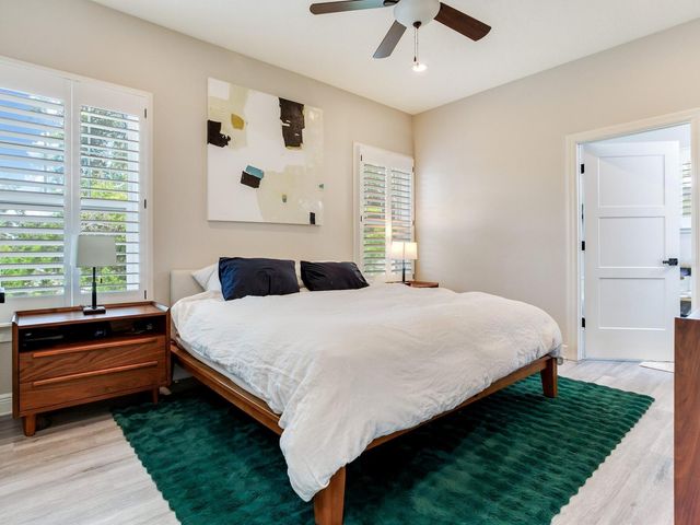 6906 N DUNCAN AVENUE, Tampa, FL 33604
