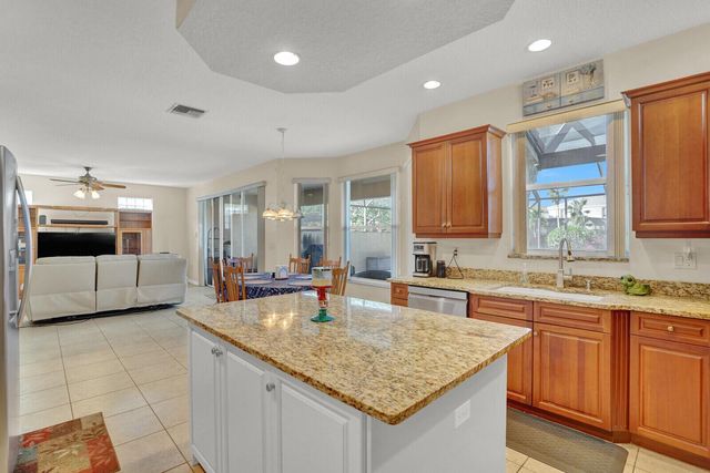 7541 Downwinds Lane, Lake Worth, FL 33467