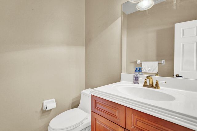 7541 Downwinds Lane, Lake Worth, FL 33467