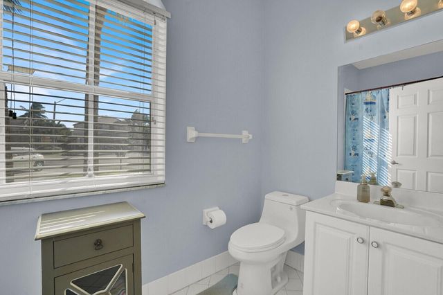 7541 Downwinds Lane, Lake Worth, FL 33467