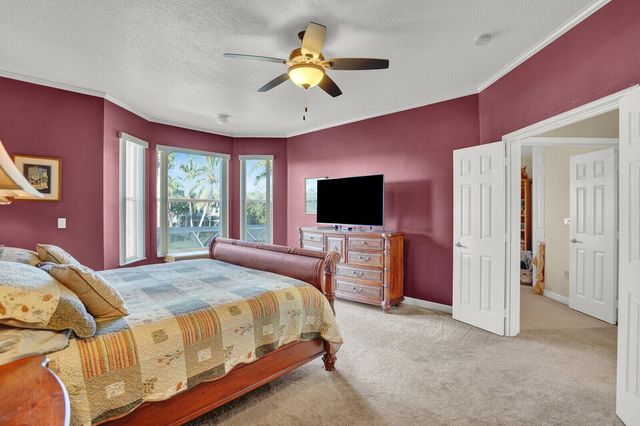 7541 Downwinds Lane, Lake Worth, FL 33467