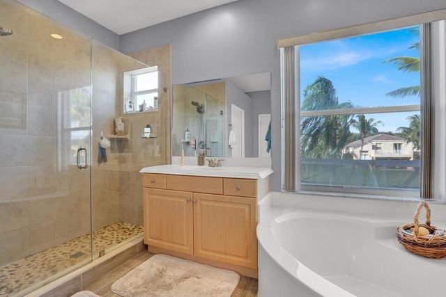 7541 Downwinds Lane, Lake Worth, FL 33467