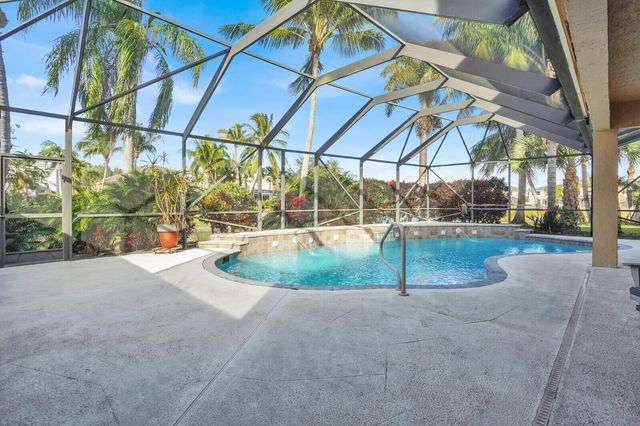 7541 Downwinds Lane, Lake Worth, FL 33467