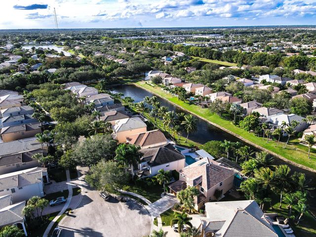 7541 Downwinds Lane, Lake Worth, FL 33467