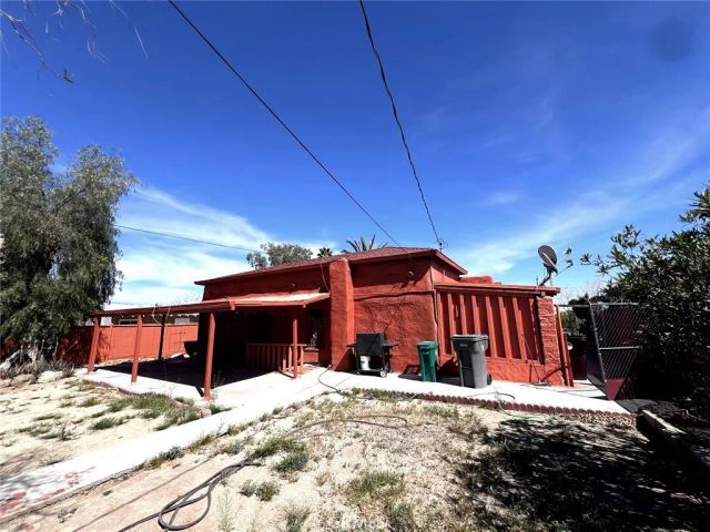 6582 Manzanita Ave, 29 Palms, CA 92277