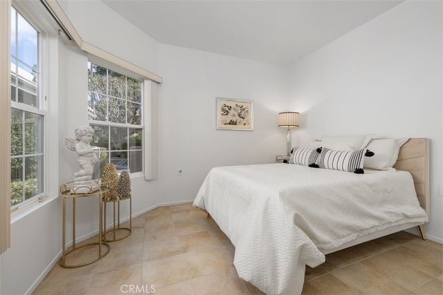 21724 San Leandro, Mission Viejo, CA 92692