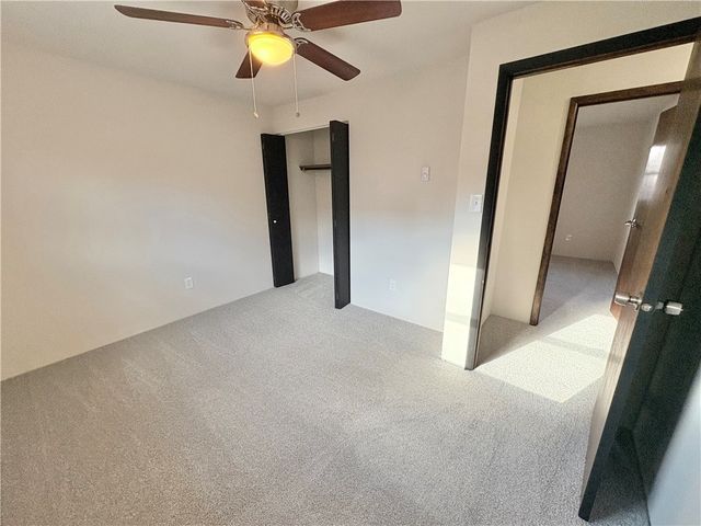 927 Vance Ave Unit B B, Coraopolis, PA 15108