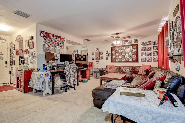 7834 42ND AVENUE N, St Petersburg, FL 33709