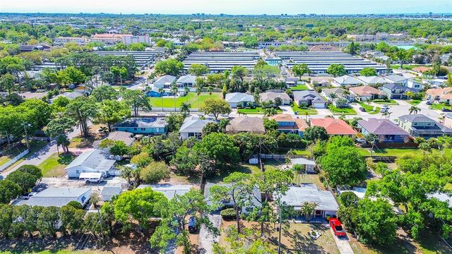 7834 42ND AVENUE N, St Petersburg, FL 33709