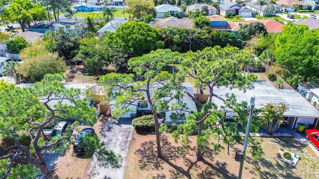 7834 42ND AVENUE N, St Petersburg, FL 33709