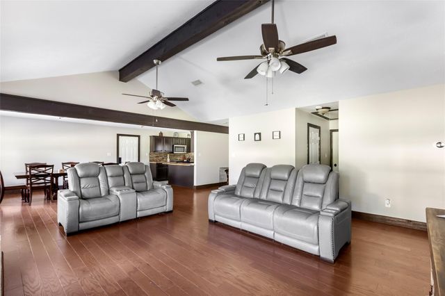 1415 County Road 2291, Cleveland, TX 77327