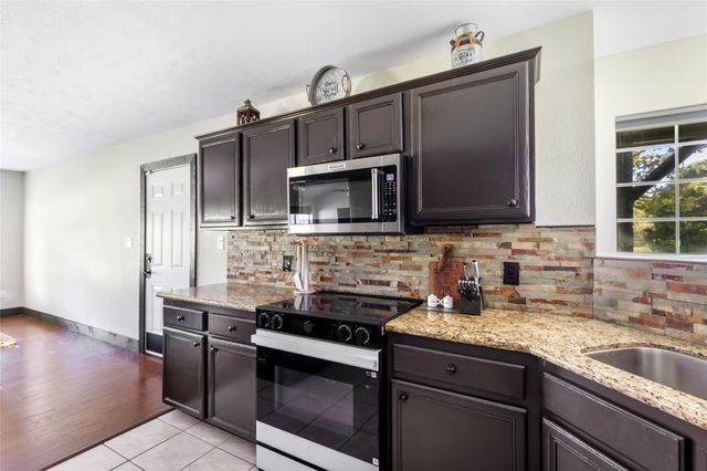 1415 County Road 2291, Cleveland, TX 77327