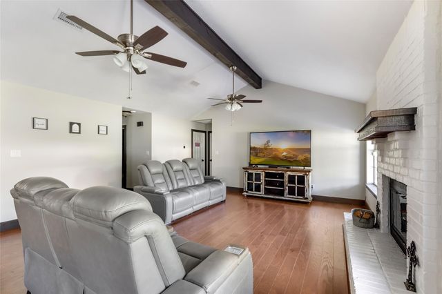 1415 County Road 2291, Cleveland, TX 77327