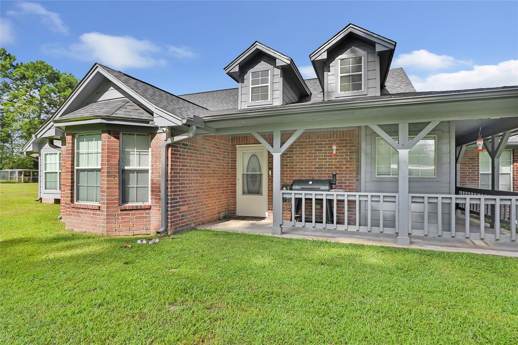 1415 County Road 2291, Cleveland, TX 77327