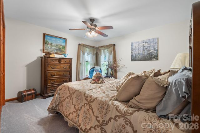 2956 Indian Grave Road, Lenoir, NC 28645