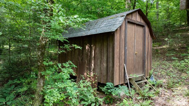 2956 Indian Grave Road, Lenoir, NC 28645