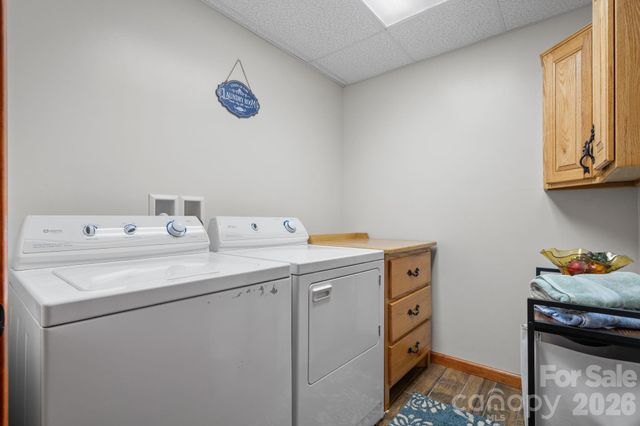 2956 Indian Grave Road, Lenoir, NC 28645