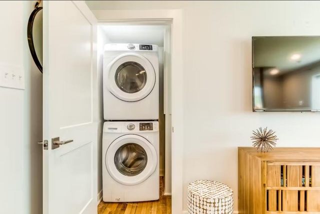 2428 Bernardo De Galvez Avenue D, Galveston, TX 77550