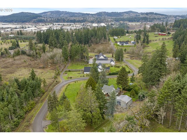 16453 S FORSYTHE Rd, Oregon City, OR 97045
